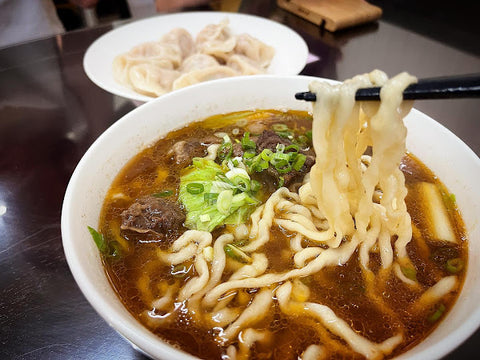 饗食｜達人推薦 台東必吃｜河南味牛肉麵